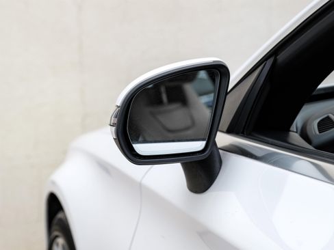 Used 2018 Mercedes-Benz C 300 Cabriolet image 35