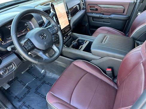 New 2025 RAM 3500 Limited AWD/4WD image 9