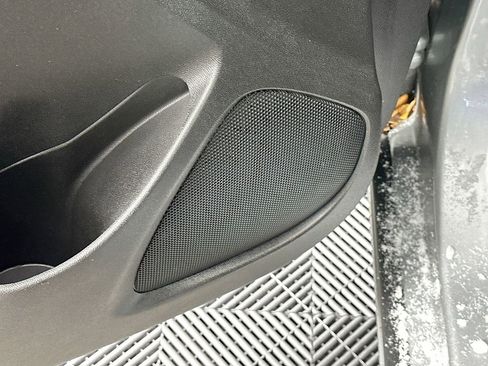 Used 2024 Chevrolet Malibu LT image 24