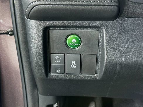 Used 2021 Honda HR-V EX image 19