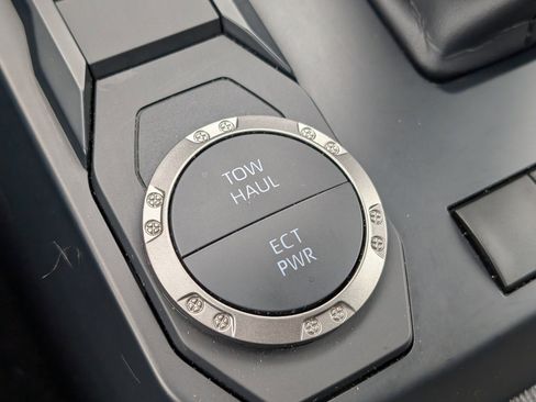 Used 2024 Toyota Tacoma SR5 image 25