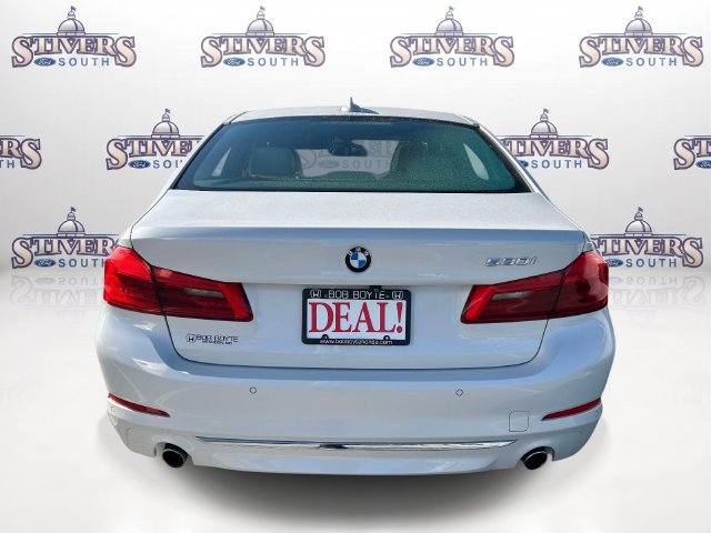 Used 2018 BMW 530i RWD image 7