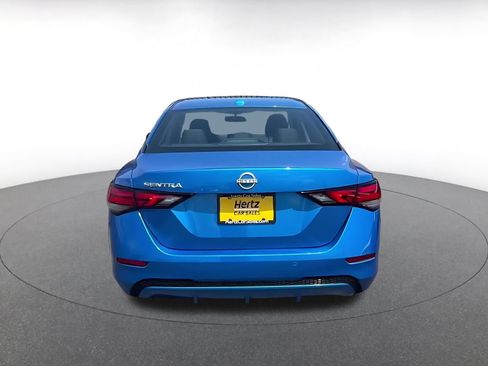 Used 2025 Nissan Sentra SV FWD image 12