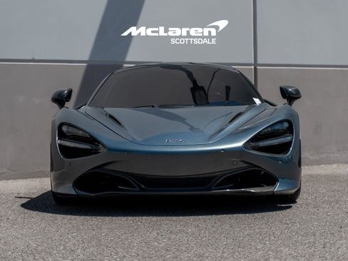 Used 2018 McLaren 720S Performance RWD image 10