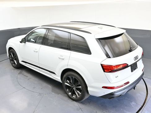 Used 2025 Audi Q7 3.0T Premium Plus w/ Premium Plus Package image 44