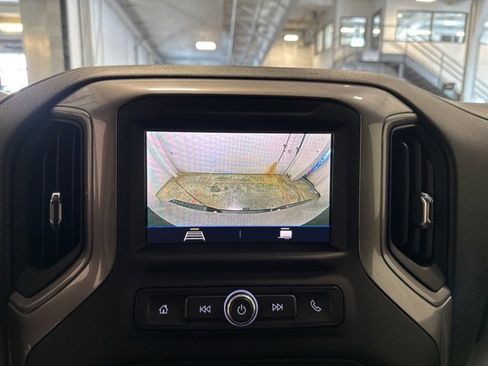 Used 2023 Chevrolet Silverado 2500 Custom image 20