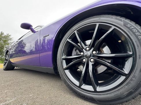 Used 2016 Dodge Challenger R/T Plus RWD image 42