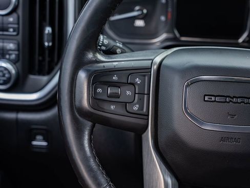 Used 2020 GMC Sierra 2500 Denali w/ Denali Ultimate Package AWD/4WD image 14