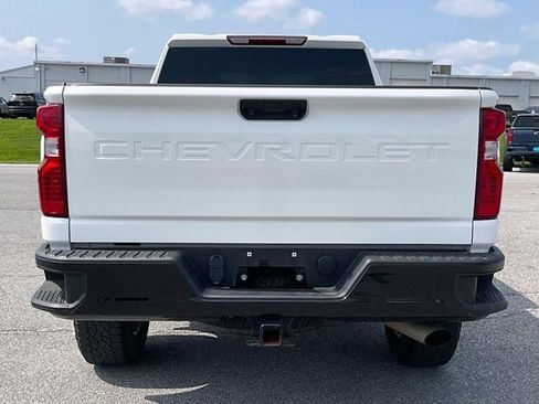 Used 2022 Chevrolet Silverado 2500 Custom w/ Gooseneck/5TH Wheel Package AWD/4WD image 6