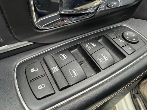 Used 2016 RAM 1500 Limited AWD/4WD image 13