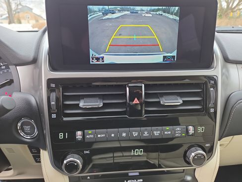 Certified 2023 Lexus GX 460 Premium w/ Premium Plus Package image 28