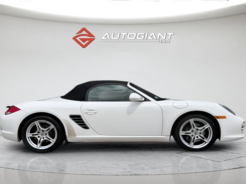 Used 2011 Porsche Boxster RWD image 12