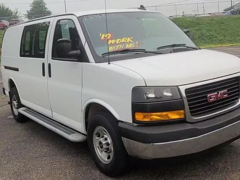 Used 2019 GMC Savana 2500 w/ Driver Convenience Package RWD image 2