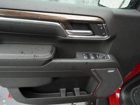 Used 2024 Chevrolet Silverado 1500 LT Trail Boss image 14