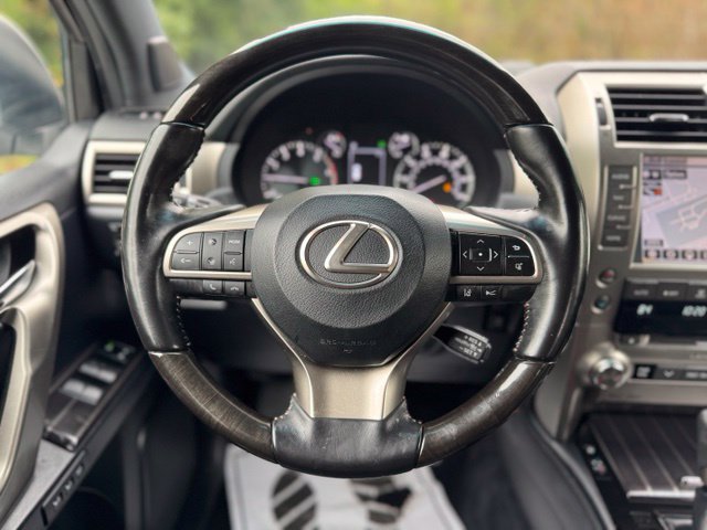 Used 2021 Lexus GX 460 Premium w/ Premium Package AWD/4WD image 22