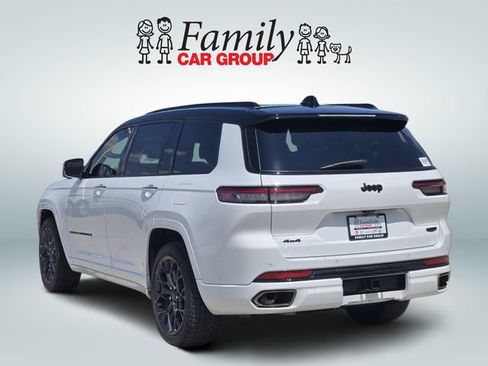 Used 2025 Jeep Grand Cherokee L Summit w/ Obsidian Package AWD/4WD image 3