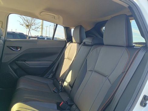 Certified 2024 Subaru Crosstrek 2.5i Limited w/ Crosstrek Mirror Package image 17