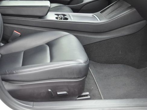 Used 2022 Tesla Model 3 Performance image 19