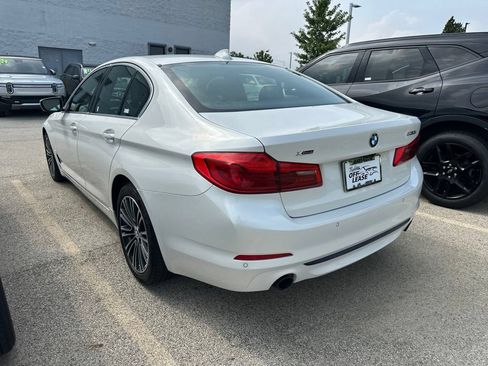 Used 2019 BMW 530i xDrive w/ Convenience Package AWD/4WD image 3