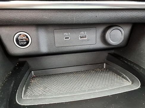 Used 2023 Nissan Rogue SV w/ SV Premium B Package AWD/4WD image 26