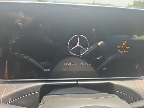 Used 2025 Mercedes-Benz C 300 Sedan image 14
