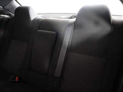 Used 2019 Dodge Challenger SXT image 24