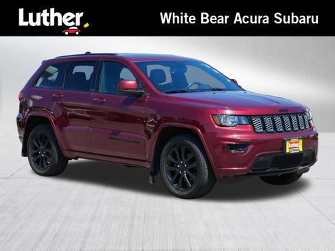 Used 2019 Jeep Grand Cherokee Altitude AWD/4WD image 1