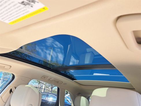 Certified 2023 Audi Q5 2.0T Premium w/ Convenience Package image 16