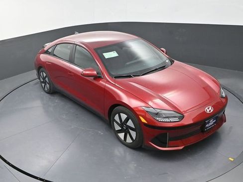New 2025 Hyundai Ioniq 6 SE AWD/4WD image 21
