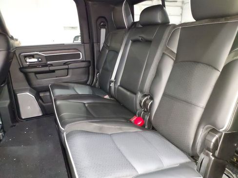 New 2026 RAM 3500 Laramie AWD/4WD image 29
