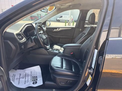 Used 2024 Ford Escape Platinum AWD/4WD image 15