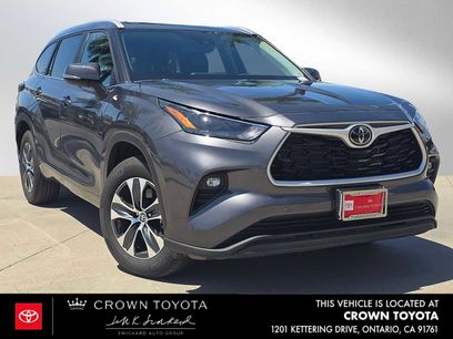 Certified 2025 Toyota Highlander XLE