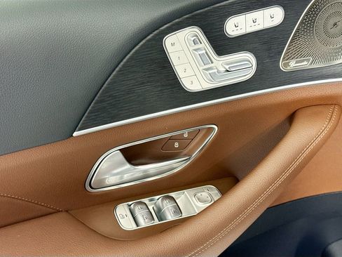 Certified 2024 Mercedes-Benz GLS 450 4MATIC image 24