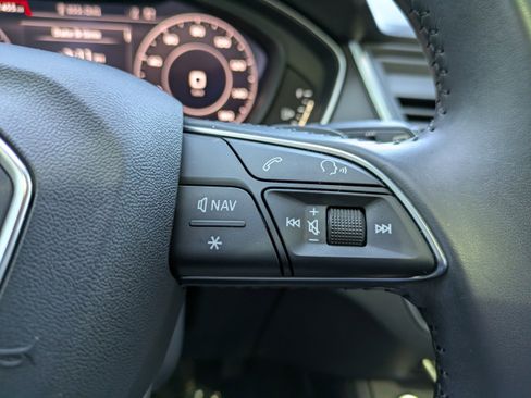 Used 2020 Audi Q5 2.0T Premium Plus w/ Premium Plus Package image 23