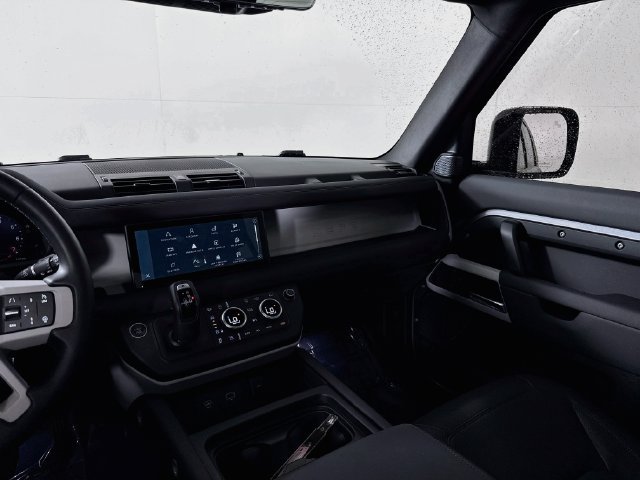 Certified 2024 Land Rover Defender 110 S AWD/4WD image 26