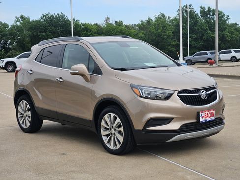 Used 2018 Buick Encore Preferred FWD image 3