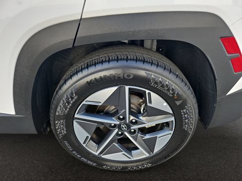 Used 2025 Hyundai Tucson SEL FWD image 46