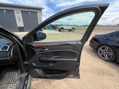 Used 2015 Cadillac SRX Performance image 29