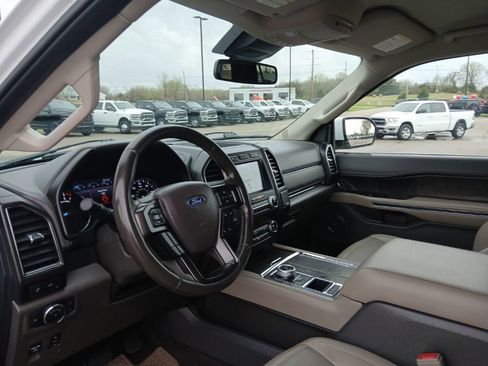 Used 2021 Ford Expedition Limited image 30