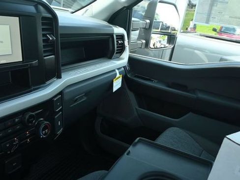New 2026 Ford F450 4x4 Regular Cab Super Duty image 19