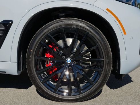 New 2026 BMW X5 M60i image 9