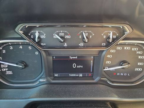 Used 2021 GMC Sierra 1500 Elevation AWD/4WD image 14