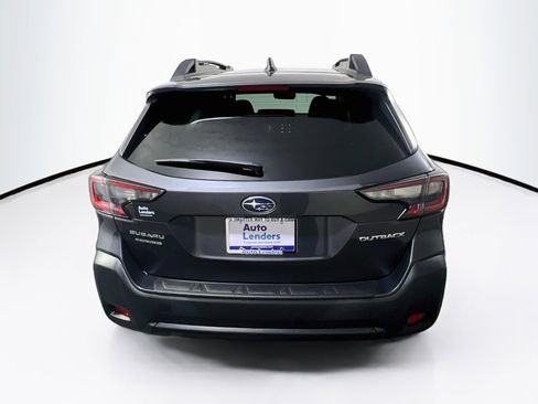 Used 2023 Subaru Outback Premium AWD/4WD image 6