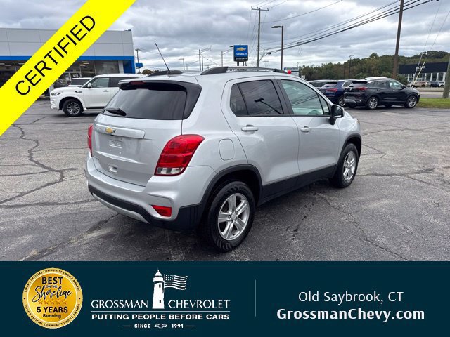 Used 2022 Chevrolet Trax LT w/ LT Convenience Package AWD/4WD image 8