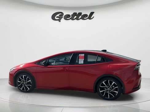 New 2026 Toyota Prius Plug-In Hybrid FWD image 14