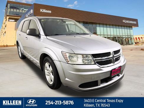 Used 2018 Dodge Journey SE w/ Popular Equipment Group FWD image 1