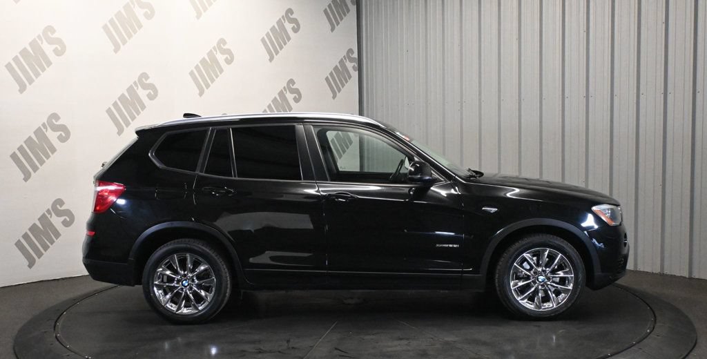 Used 2017 BMW X3 sDrive28i RWD image 4