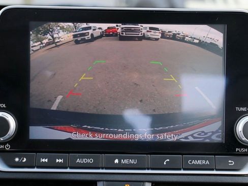 Used 2023 Nissan Altima 2.5 SV image 14