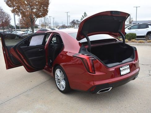 Used 2023 Cadillac CT4 Premium Luxury image 17