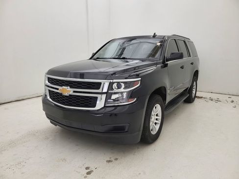 Used 2017 Chevrolet Tahoe LT image 23